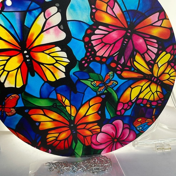 Butterfly Suncatcher Acrylic Faux Stained Glass Floral New Gift Garden Decor 6” - Picture 4 of 5